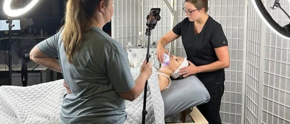 آموزش دستیار پزشک پوست و زیبایی با مدرک فنی حرفه ای